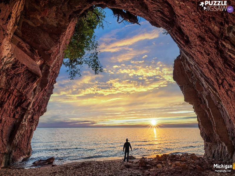 Michigan, The United States, Superior Lake, rocks, Human, Sunrise, trees, branch pics, cave