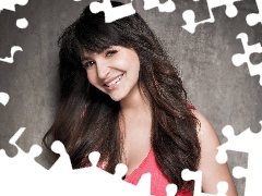 Anushka Sharma, Smile