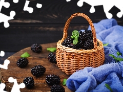 basket, blackberries, leaves