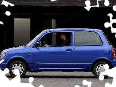 Line, Daihatsu Cuore, blue