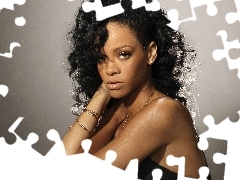 Robyn Rihanna Fenty, brunette