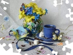 knuckle, vase, small bunch, marguerites, sugar, cup