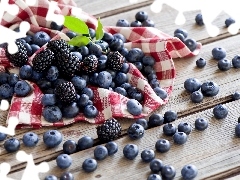 composition, blueberries, blackberries