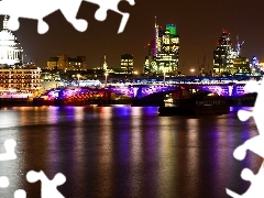 England, London, by, Thames, bridge
