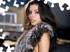 Eva Longoria, Fur