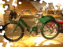 Museum, motor-bike, Harley Davidson