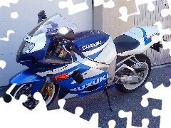 Suzuki GSX-R 1000, K1