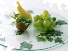 Grapes, kiwi