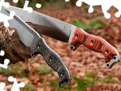 Wood, Two cars, knives