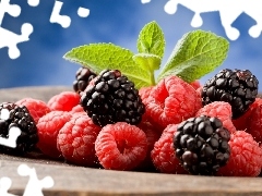 blackberries, green ones, leaves, raspberries