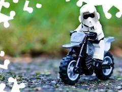 Lego, motor-bike, M&Ms mate