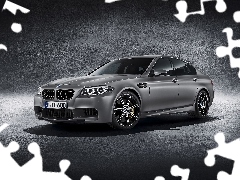 BMW M5 F10