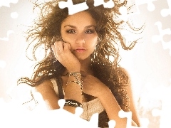 Bracelet, Vanessa Hudgens, make-up