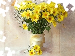 Vase, yellow, marguerites, bouquet