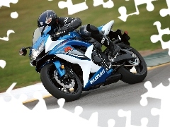 Suzuki GSX R750, Motorcyclist