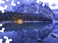 house, Province of Alberta, Lake Louise, clouds, Mountains, Canada, Banff National Park, winter, Stones, forest