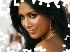 Nicole Scherzinger, Smile