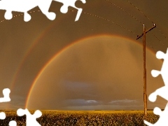 Great Rainbows, Field, pile