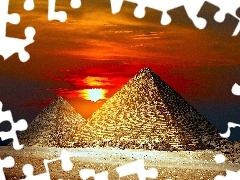 Pyramids, west, sun