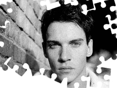 Jonathan Rhys Meyers