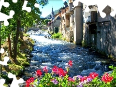 river, Houses, by