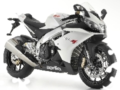 Aprilia, RSV4