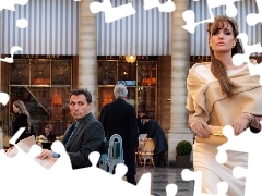 movie, Angelina Jolie, Rufus Sewell, tourist