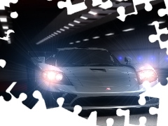 Saleen S7, tunnel