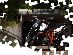 Engine, KTM 990 Supermoto, suspension