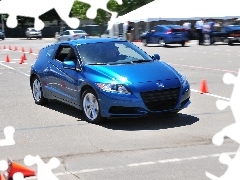 Bollards, Honda CR-Z, test