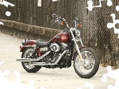 the spokes, Harley Davidson Dyna Street Bob, Engine