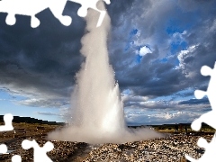 dark, geyser, Tourists, clouds