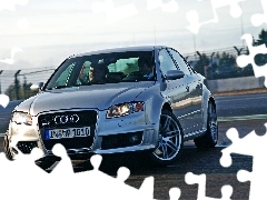 RS4, track