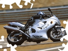 track, Triumph TT 600