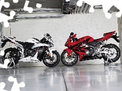 painting, Honda CBR600RR, Two cars