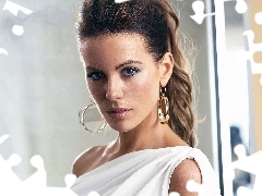 lovely, ear-ring, make-up, Kate Beckinsale
