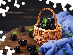 basket, blackberries, leaves