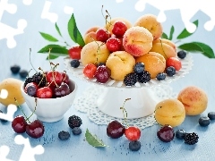 blackberries, composition, cherries, blueberries, peaches
