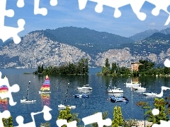Boats, Mountains, lake