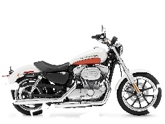 Harley Davidson Sportster 883, chrome