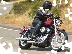 Harley Davidson Sportster XL883, helmet