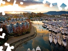 Yachts, Houses, reflection, Mountains, sun, Mooring, River, west