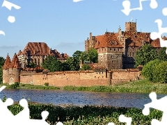 Castle, Malbork, Moat, Teutonic