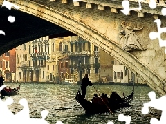 Venice, apartment house, The Rialto Bridge, Gondolas