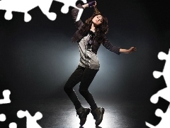Selena Gomez, dance