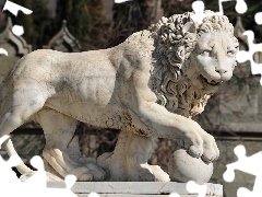 Statue monument, Lion