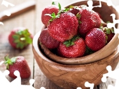 strawberries, wood, Bowls