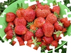 strawberries, Green, plate